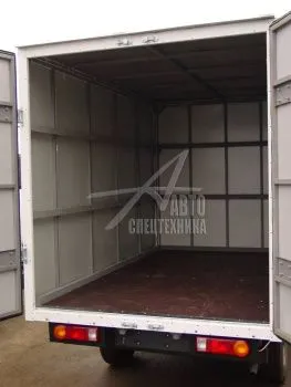 Промтоварный фургон КамАЗ 65117